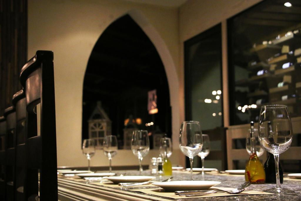 Urban Faqra Hotel Mzaar Kfardebian Exterior foto